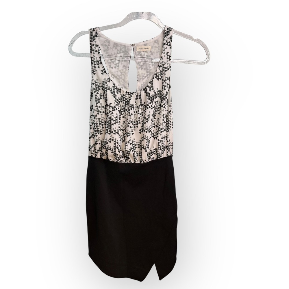 Silence + Noise Mini Dress Geometric Print‎ Sleeveless Black White XS
